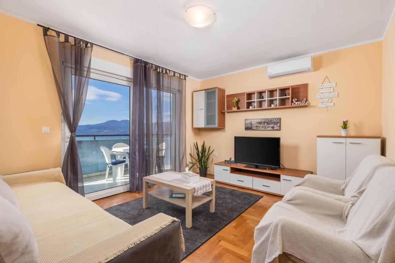 Appartement Apartman Iris 2 -Rijeka Extérieur photo