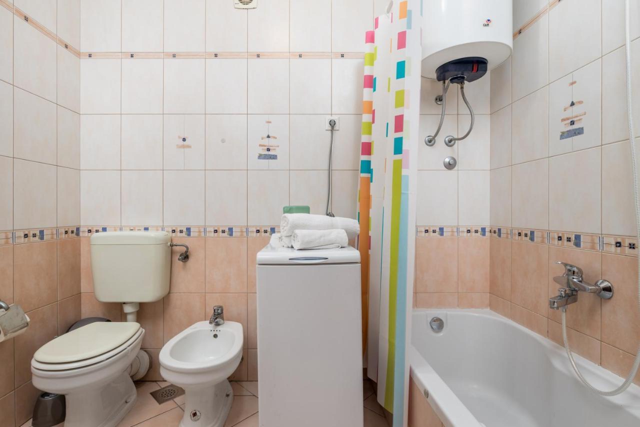 Appartement Apartman Iris 2 -Rijeka Extérieur photo